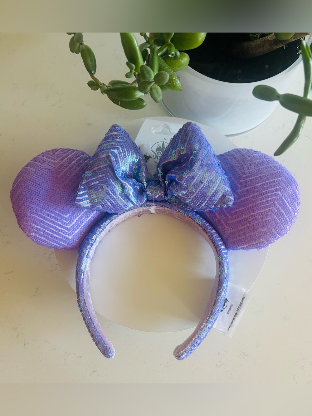NEW Disnyland Parks Purple Sparkle Puff Minnie Ears 💜